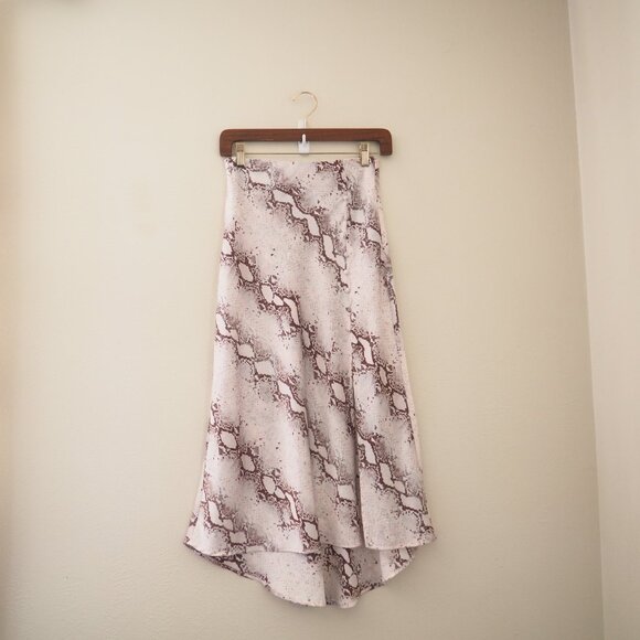 ! LBD by Design Satin Snake Reptile Print Side Slit Midi Skirt sz S - Picture 6 of 6